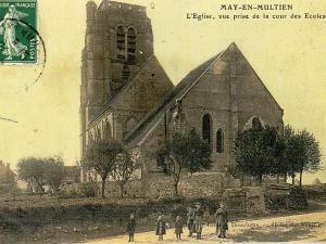 L'église, Vue prise de la cour des écoles