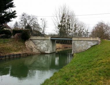 Pont de la ferme de Gesvres