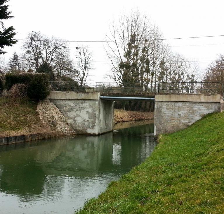 Pont de la ferme de Gesvres